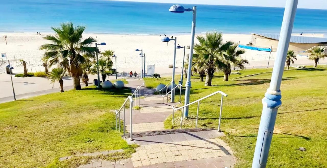7 Hotel Apartment Short Time Tlv Bat Yam Eksteriør billede