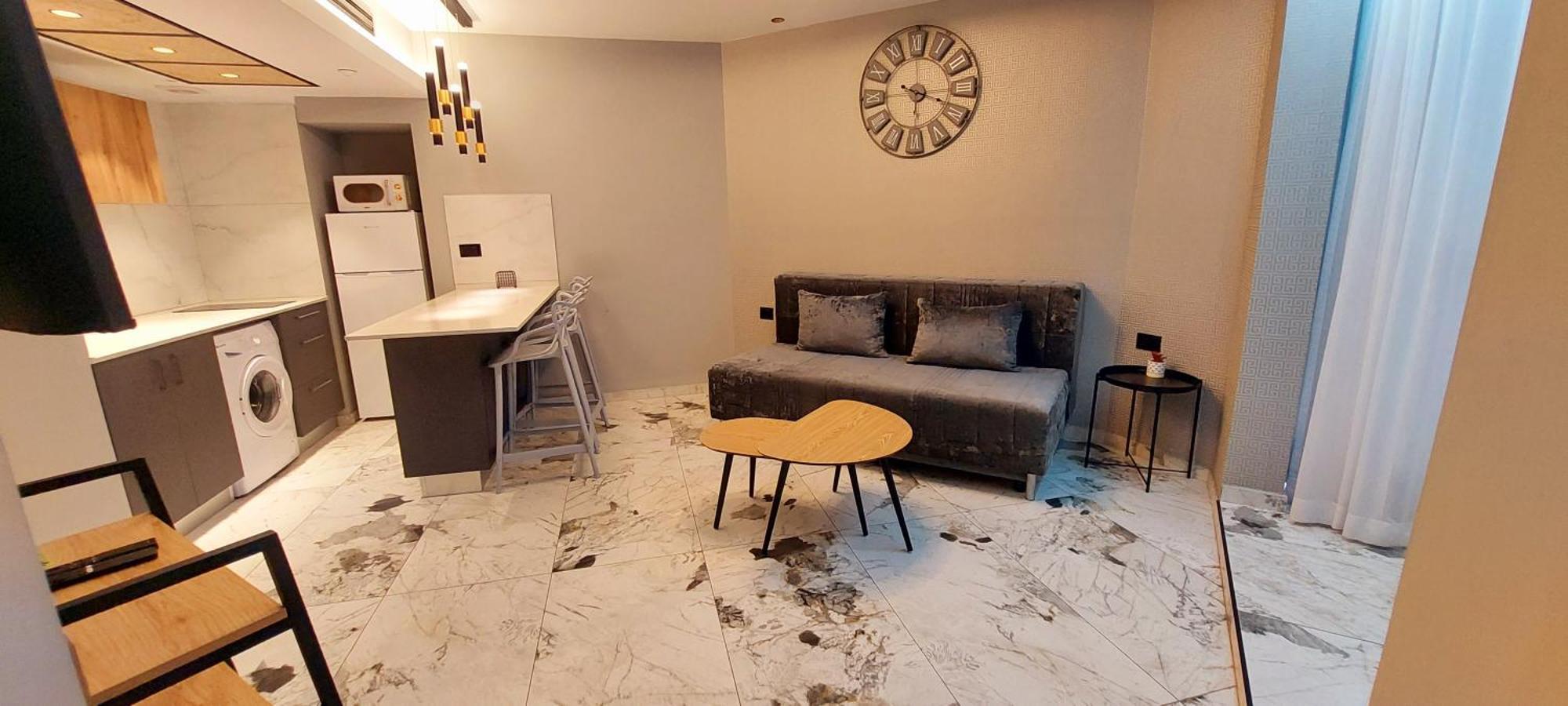 7 Hotel Apartment Short Time Tlv Bat Yam Eksteriør billede